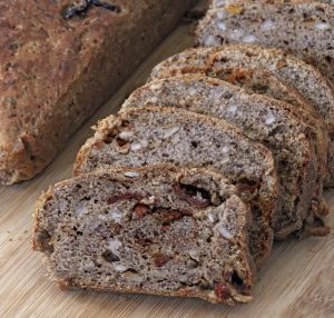 Tomatenbrot_glutenfrei_glutenfreier_Backgenuss